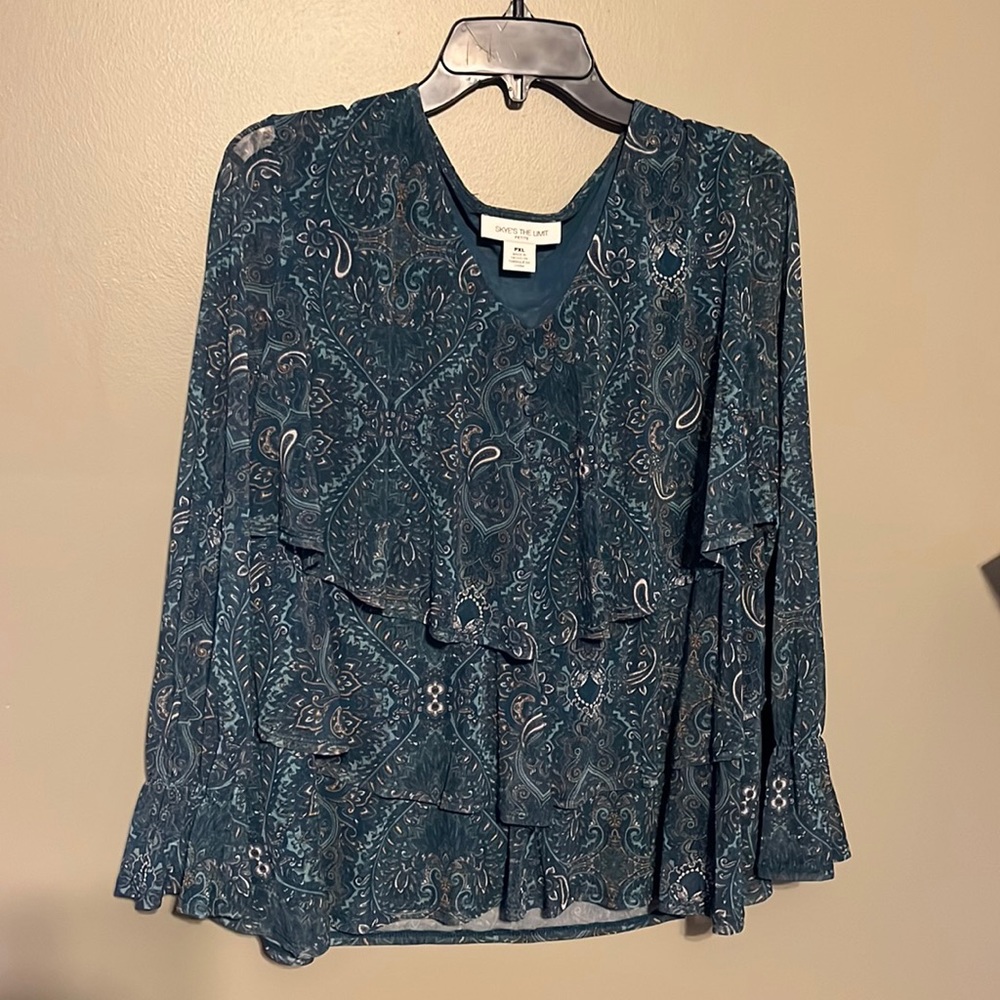 Skyes the limit top - L31